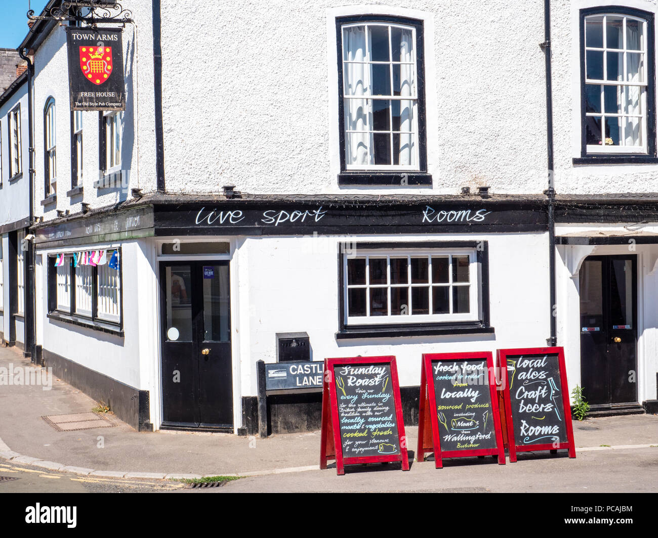 Town arms wallingford hires stock photography and images Alamy
