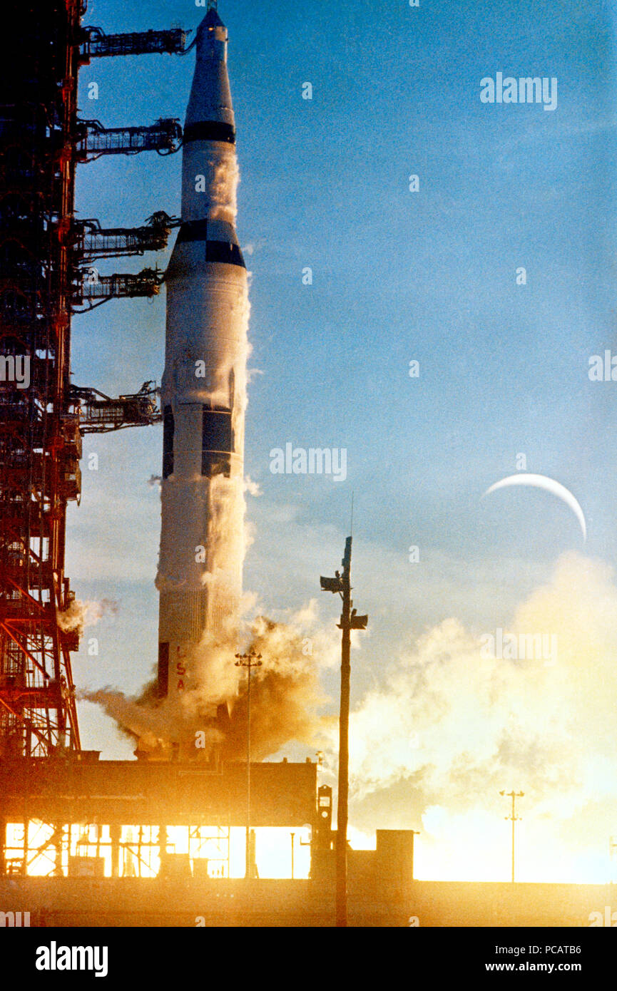 The Apollo 8 (Spacecraft 103/Saturn 503) space vehicle is launched from Pad A, Launch Complex 39, Kennedy Space Center, at 7:51 a.m. (EST), December 21, 1968. Stock Photo