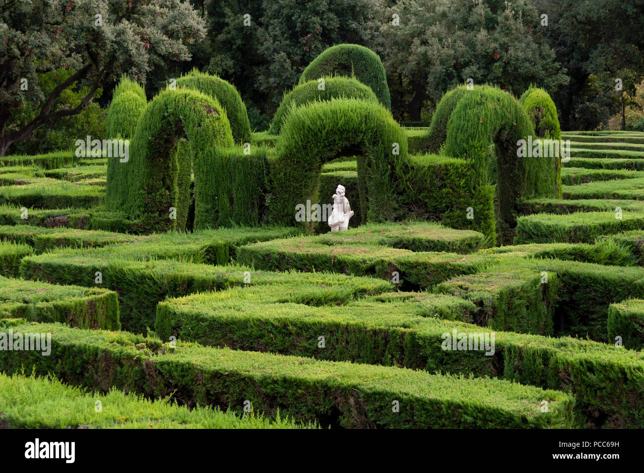 Barcelona, Parc del Laberint d'Horta, Blick auf den Irrgarten. Entwicklung von 1791 bis 1880. Barcelona, Catalonia, Spain |Parc del Laberint, Barcelon Stock Photo