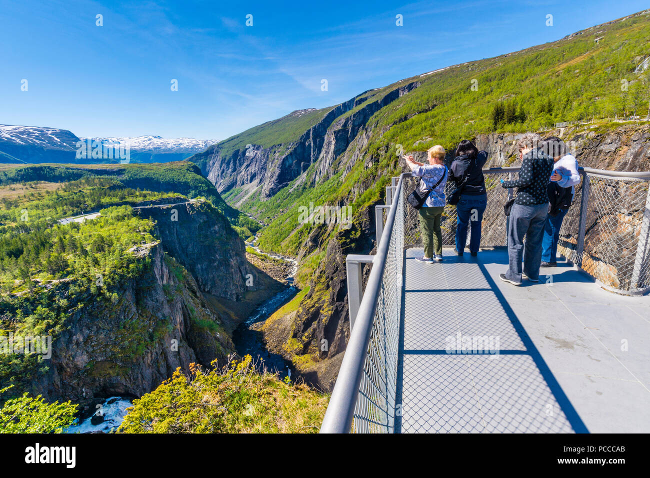 v-ringsfossen-the-most-famous-waterfall-in-norway-stock-photo-alamy
