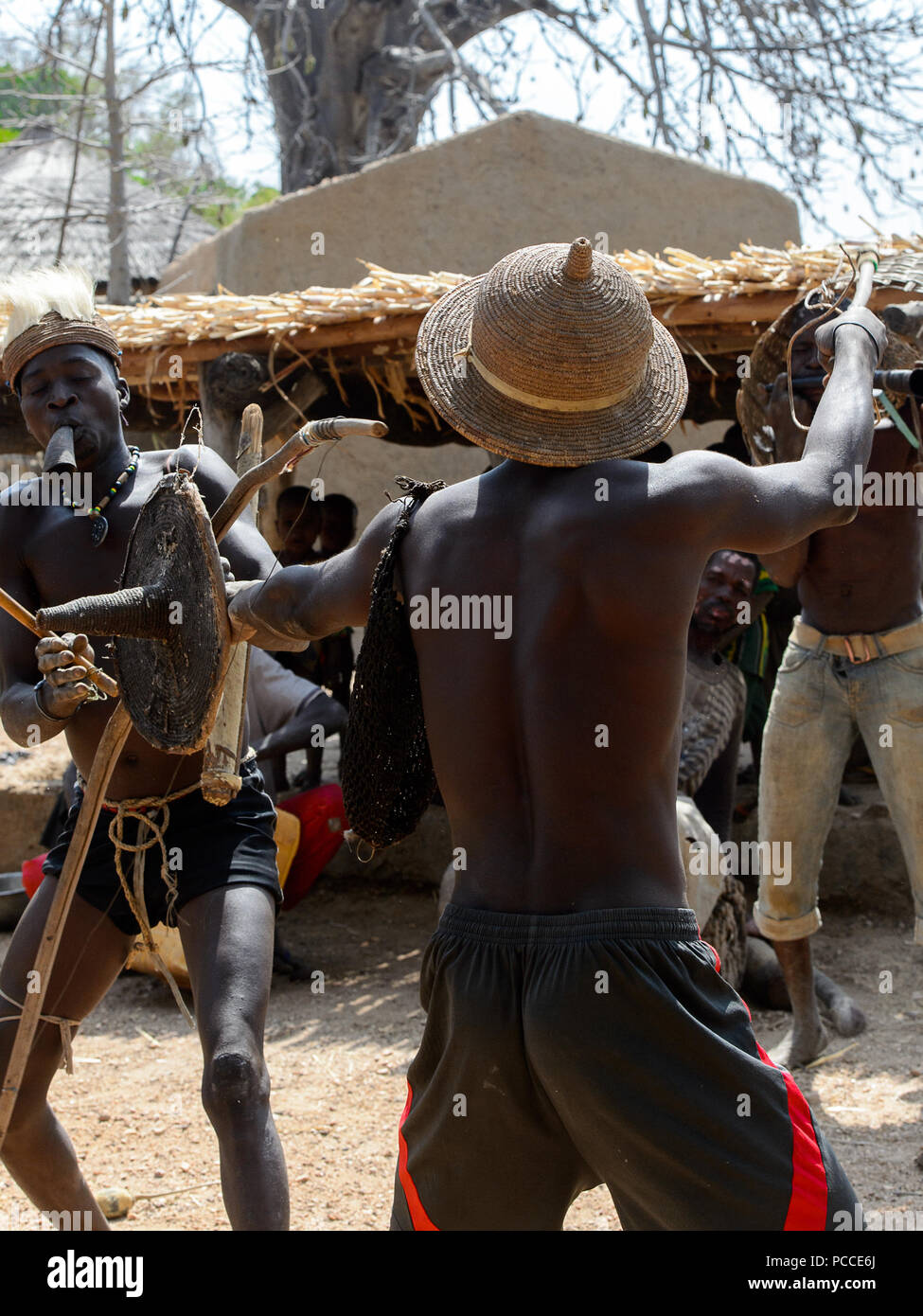 Indigenous Mandingo People Hi Res Stock Photography And Images Alamy