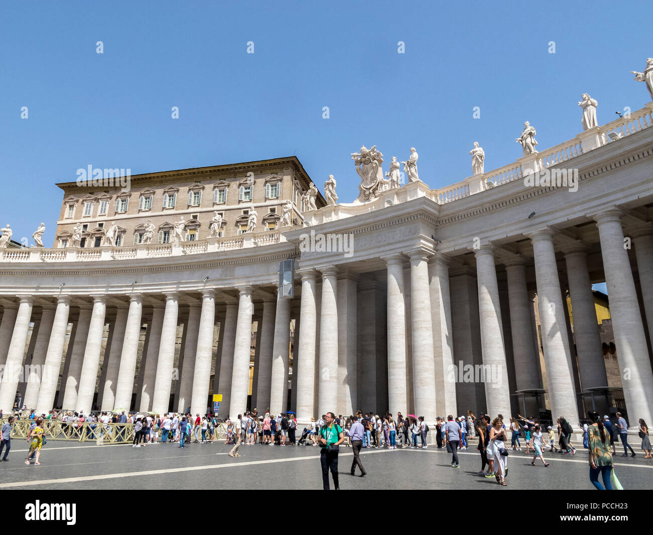 The Colonnades in St Peters square in the Vatican City, Rome, Italy ...