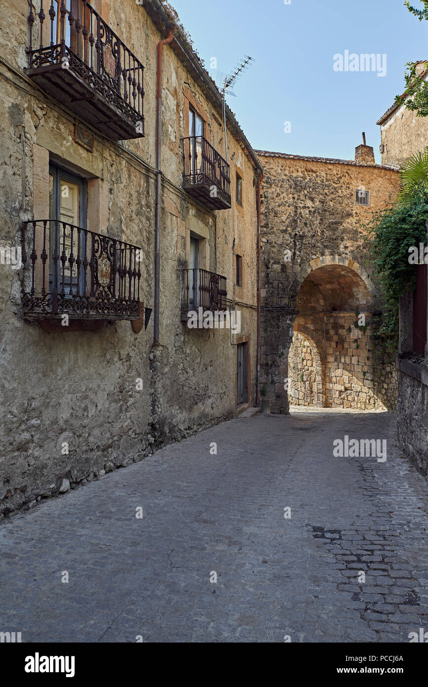 Puerta del Azogue or Arco del Ecce Homo, Romanesque door in the wall of the city of Sepulveda, town of Segovia, Spain, Europe Stock Photo
