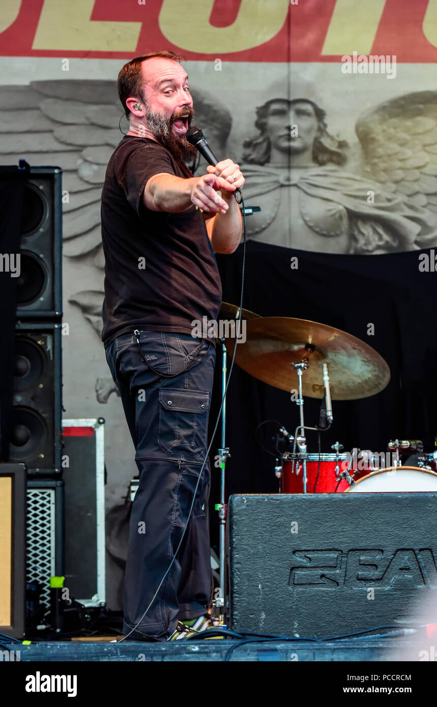 Mansfield, Ohio, July 15, 2018. Neil Fallon, singer for the band Clutch on stage at Inkarceration Fest 2018. Credit: Ken Howard/Alamy Stock Photo