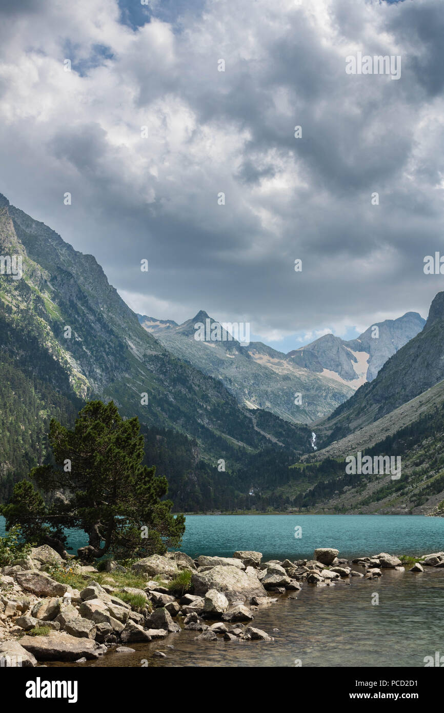 Lac de Gaube, French Pyrenees Stock Photo