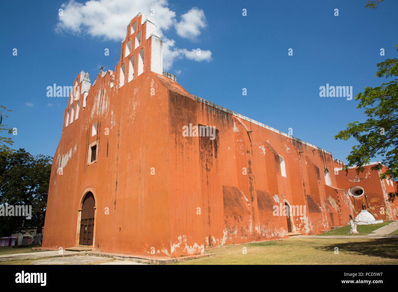 Church of the Virgen de la Asuncion, 16th century, Muna, Yucatan, Mexico, North America Stock Photo