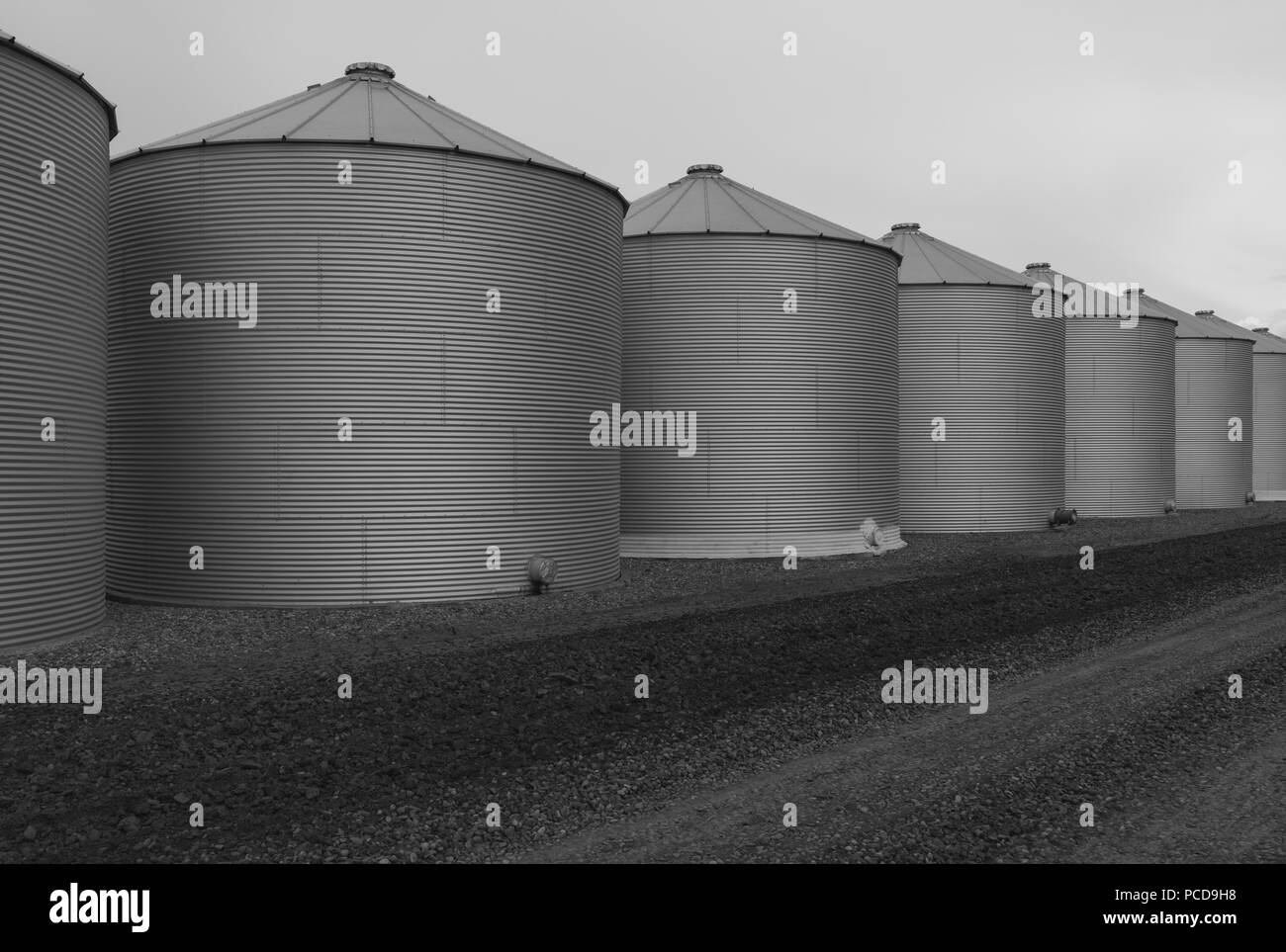 Silos harvesting Black and White Stock Photos & Images - Alamy