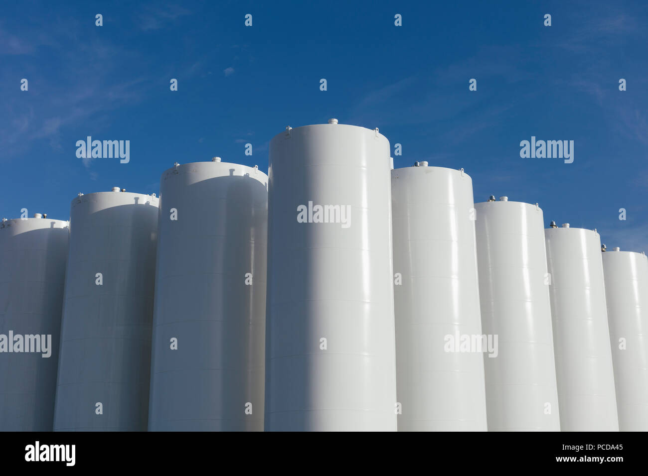 Grain silos, near Swift Current, Saskatchewan, Canada. Stock Photo