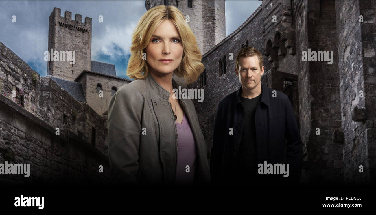 PAST MALICE: AN EMMA FIELDING MYSTERY 2018 TV film with Courtney Thorne-Smith as Emma and James Tupper Stock Photo