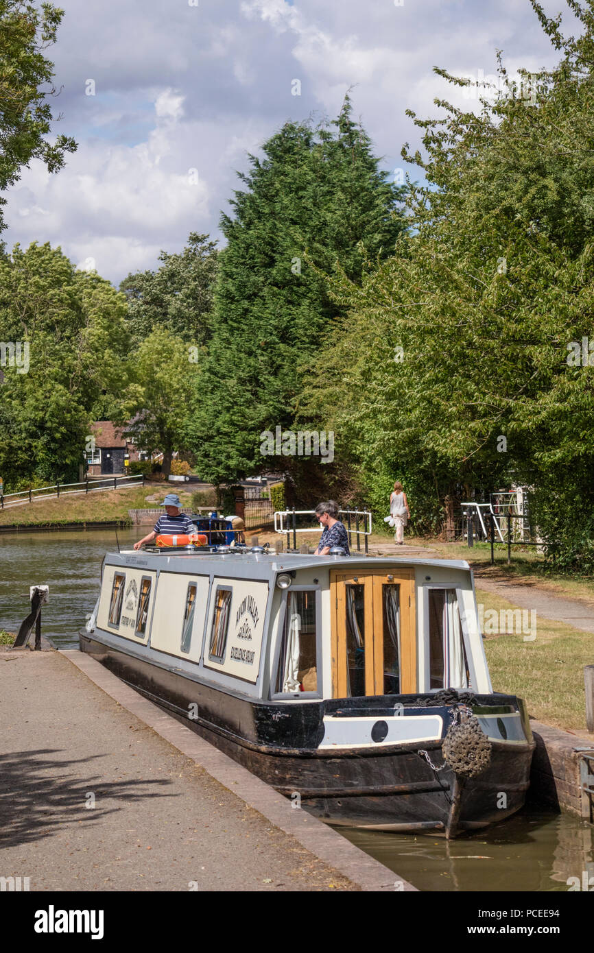 Narrowboat at Kingwood Junction, Lapworth, Stratford upon Avon Canal, Warwickshire, England, UK Stock Photo