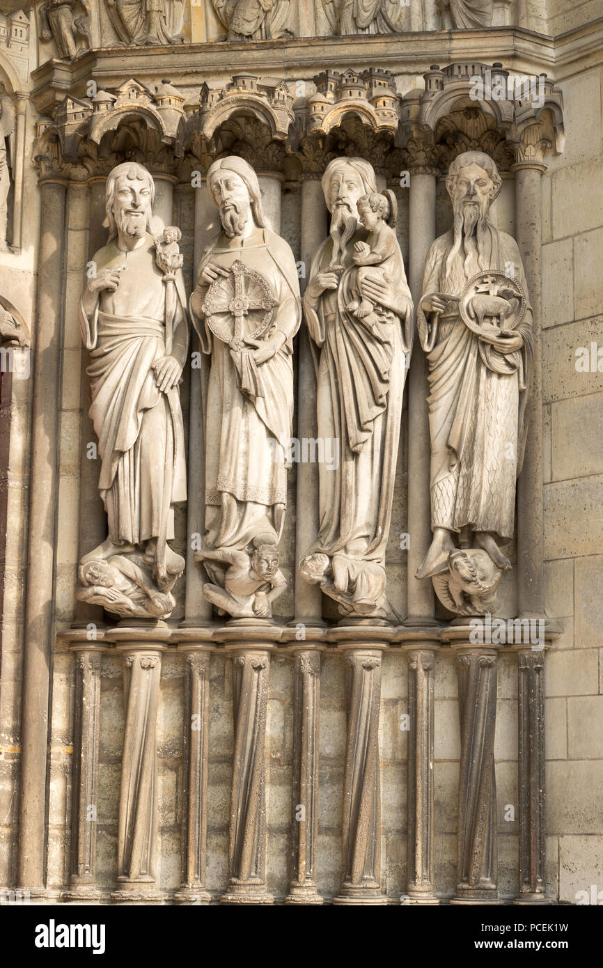 Old testament jamb relief sculptures, central portal, Laon cathedral, France, Europe Stock Photo