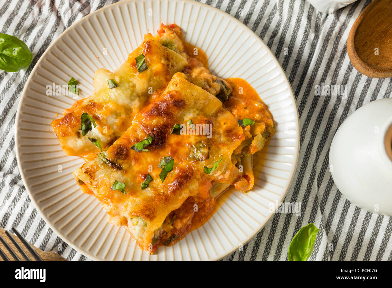 Baked Stuffed Vegetarian Cannelloni with Broccoli Basil and Cheese ...