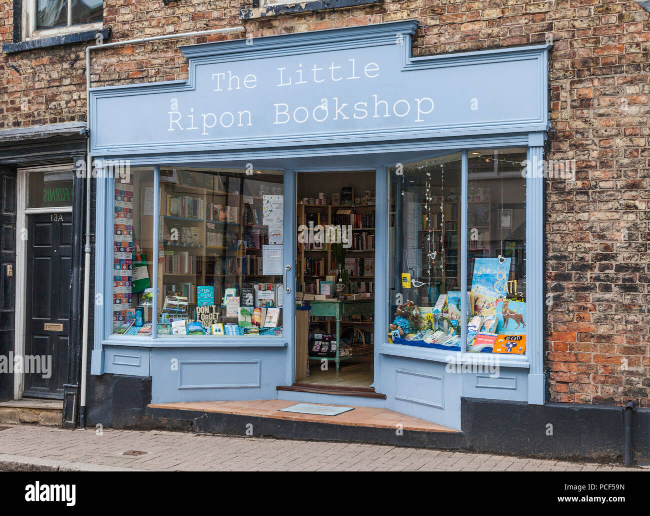 Books Ripon Little bookshop hi-res stock photography and images - Alamy