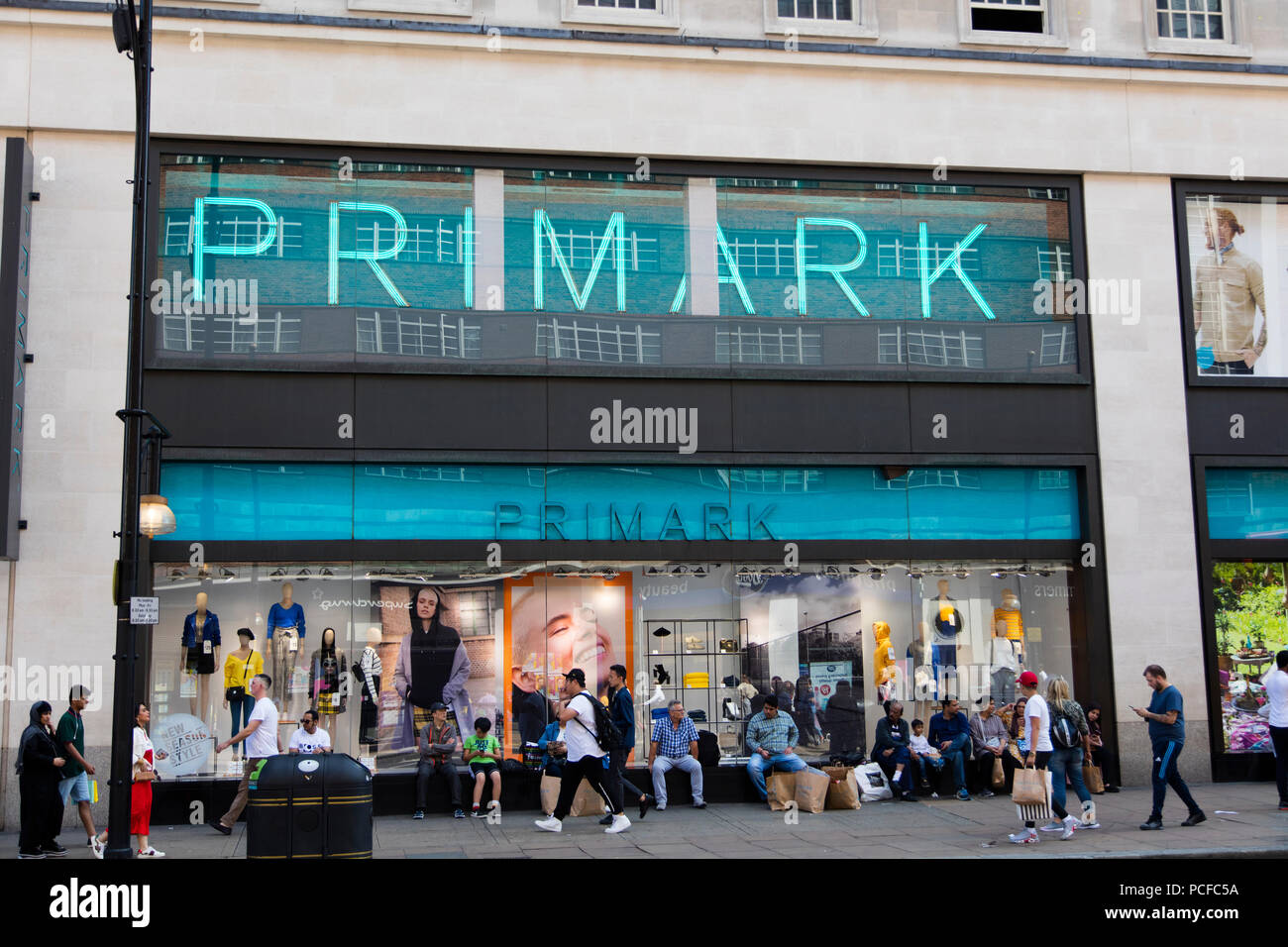LONDON, UK - JULY 31th 2018: Primark clothing store front on Oxford Street  in central London Stock Photo - Alamy