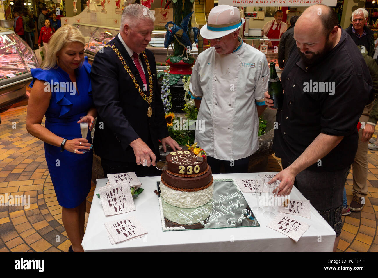 Pat butcher hires stock photography and images Alamy