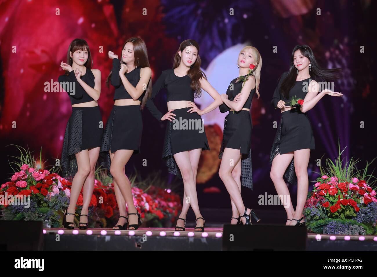 Seoul Korea 01st Aug 18 Wanna One Twice Ikon Mamamoo Oh My Girl Sf9 Laboum Cosmic Girls Victon Weki Meki Neonpunch Kim Dong Han Hashtag Trcng H U B Kard In2it Flashe Halo Joel