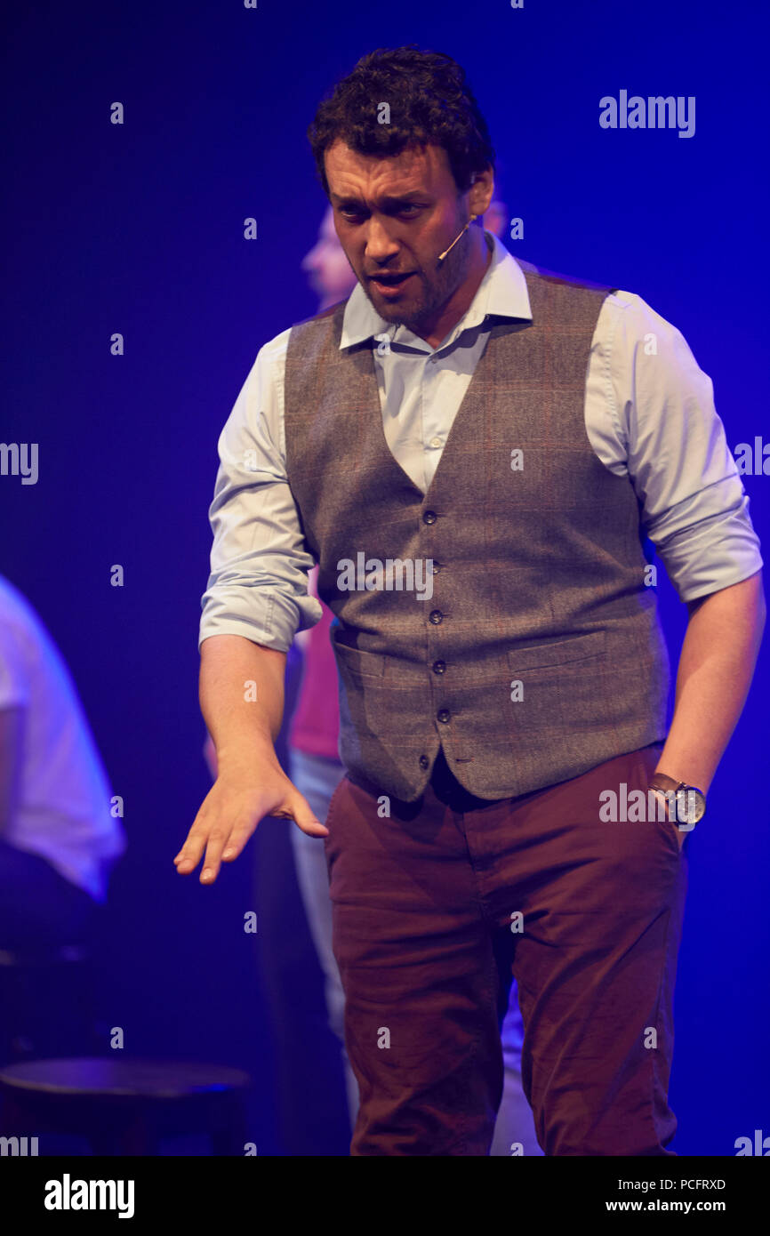 Edinburgh Uk 1st August 18 Edinburgh Assembly Festival Gala With Briefs Close Encounters Jonny Woo S All Star Brexit Cabaret Le Gateau Chocolat Icons Lady Rizo Red White Indigo