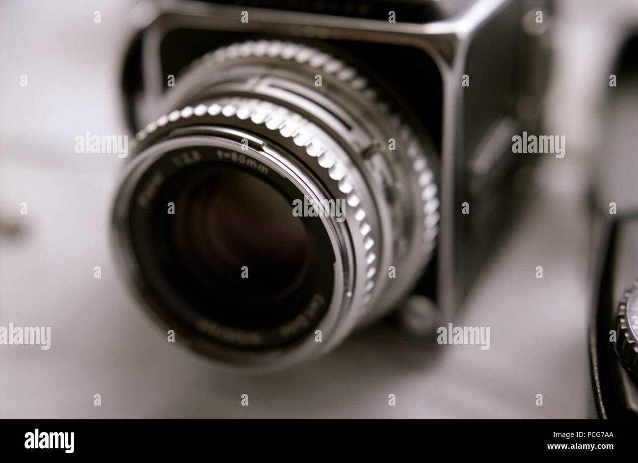 Hasselblad 500C mediumformat analog photo camera (09/03/2006 Stock