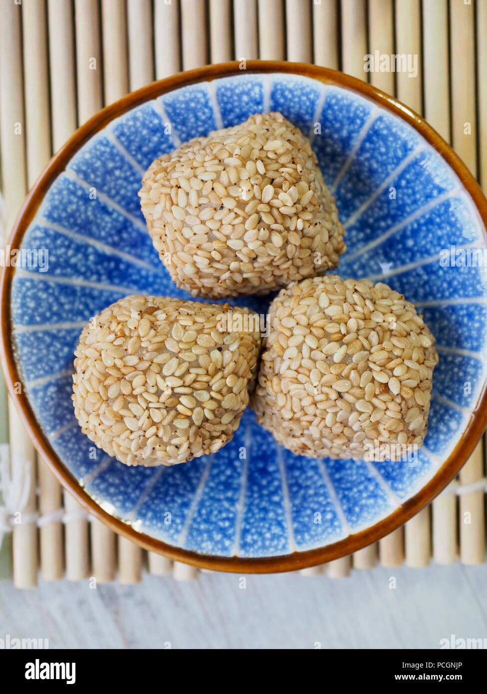 Asian food Sesame glutinous rice cake Stock Photo Alamy