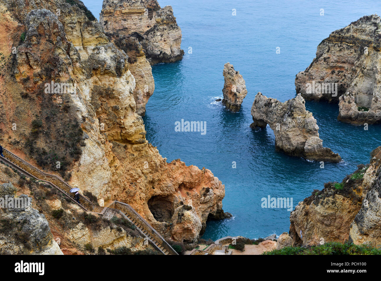 Portugal, region of the Algarve, Lagos: la Ponta da Piedade, cliffs and rocks along the coast Stock Photo