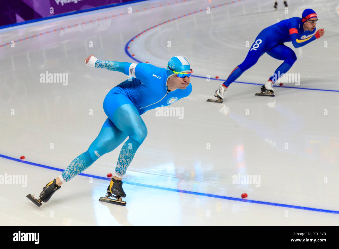 Stanislav Palkin (KAZ) andPedro Causil (COl) competing in the Speed