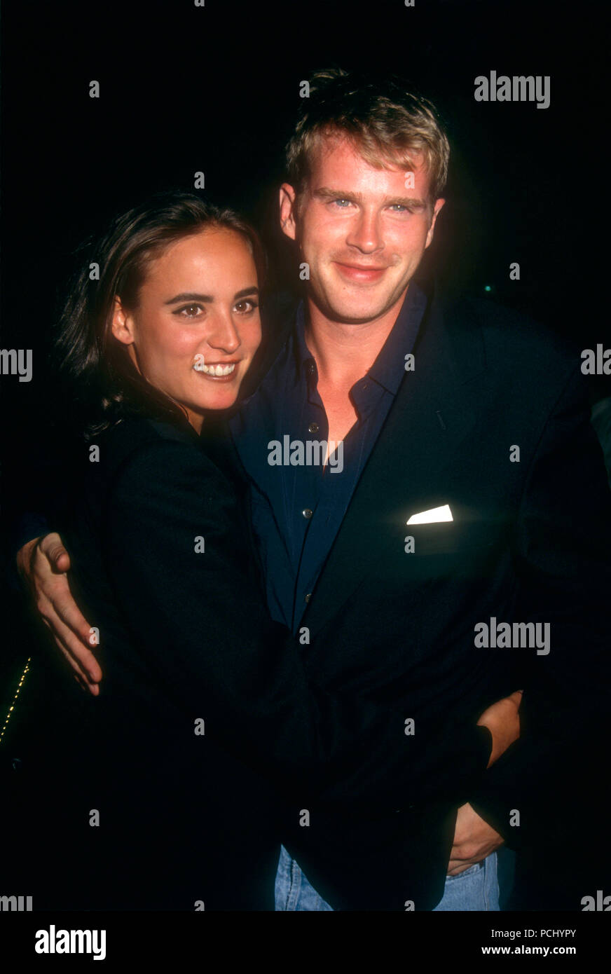 https://www.alamy.com/licenses-and-pricing/?v=1