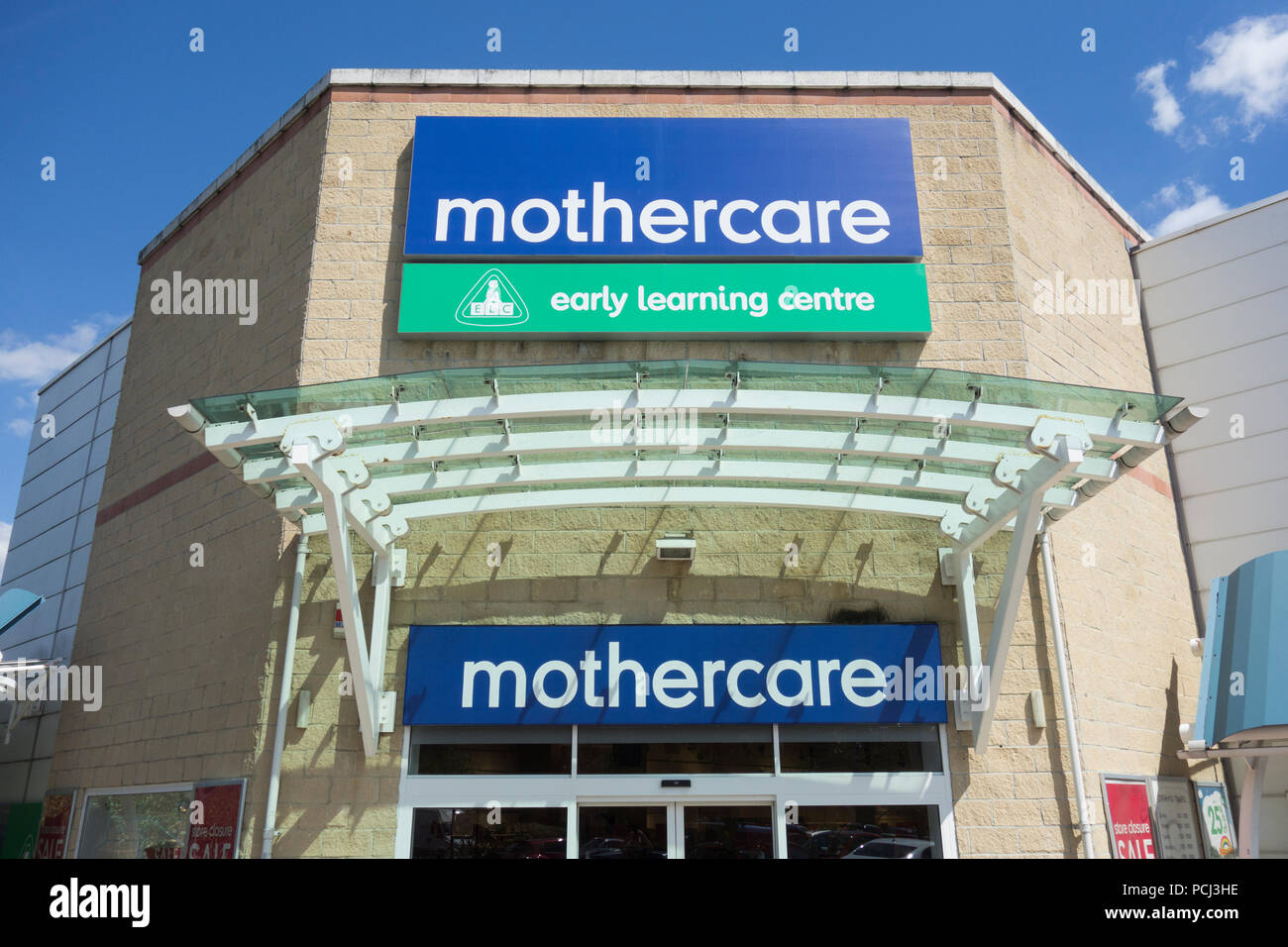 Mothercare Children's clothing store exterior, Kew Retail Park, Bessant