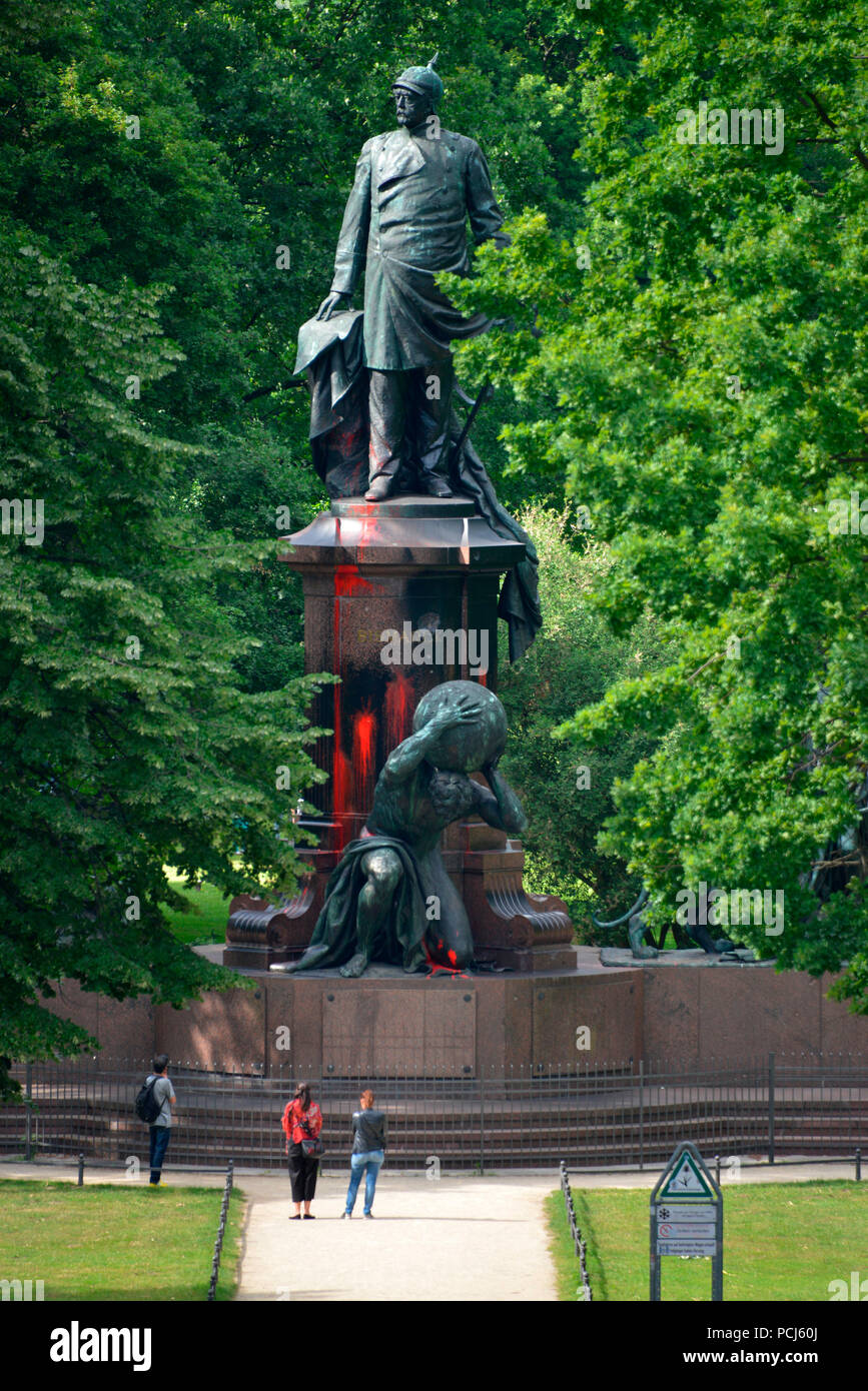 Bismarck-Denkmal, Grosser Stern, Tiergarten, Mitte, Berlin, Deutschland Stock Photo