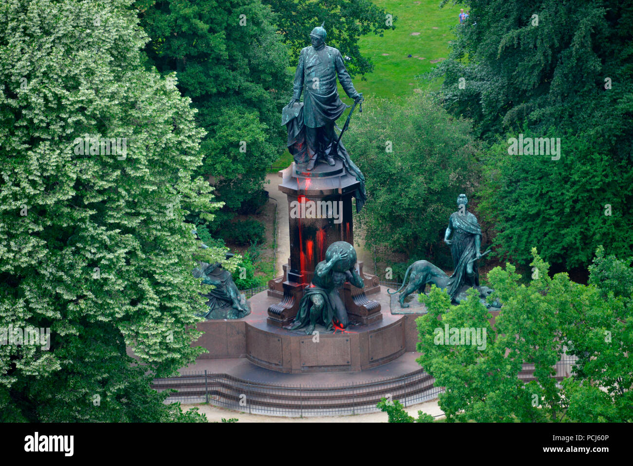 Bismarck-Denkmal, Grosser Stern, Tiergarten, Mitte, Berlin, Deutschland Stock Photo