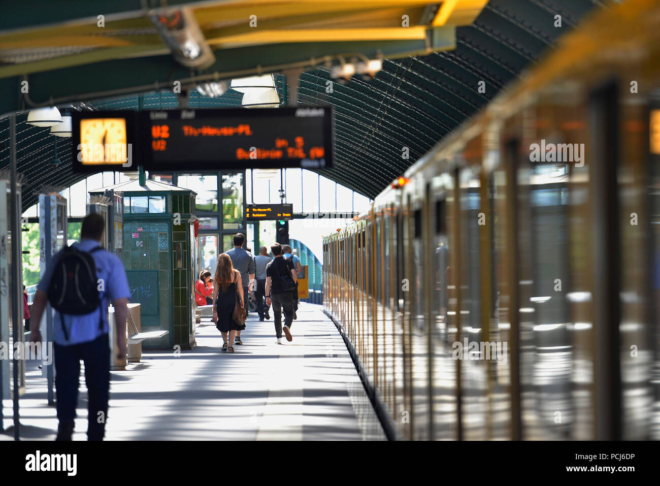 U-Bahnhof Eberswalder Strasse, Prenzlauer Berg, Pankow, Berlin, Deutschland Stock Photo