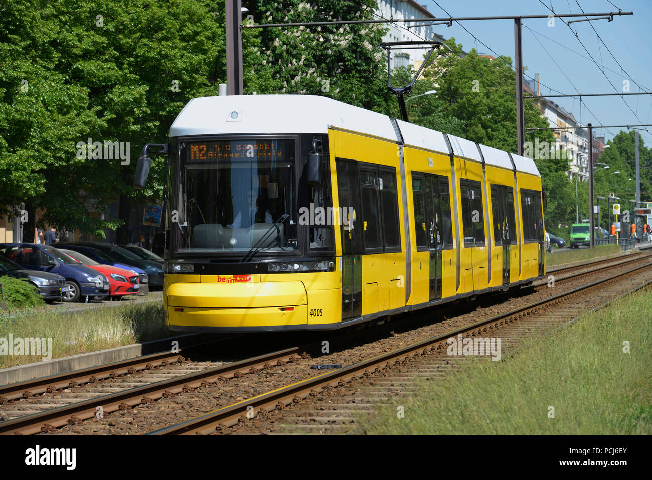 Tram M2, Prenzlauer Allee, Prenzlauer Berg, Pankow, Berlin, Deutschland Stock Photo
