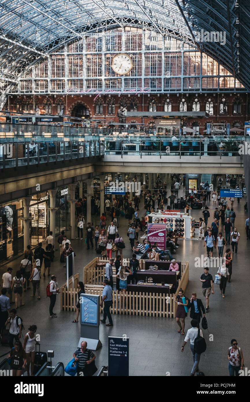 Havaianas hotsell st pancras
