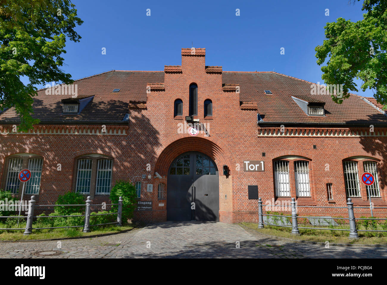 Tor 1, Justizvollzugsanstalt, Seidelstrasse, Tegel, Reinickendorf, Berlin, Deutschland Stock Photo