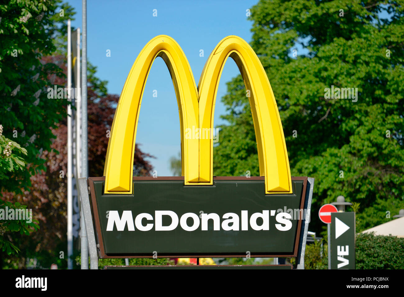 McDonald's, Kurt-Schumacher-Damm, Tegel, Reinickendorf, Berlin, Deutschland Stock Photo