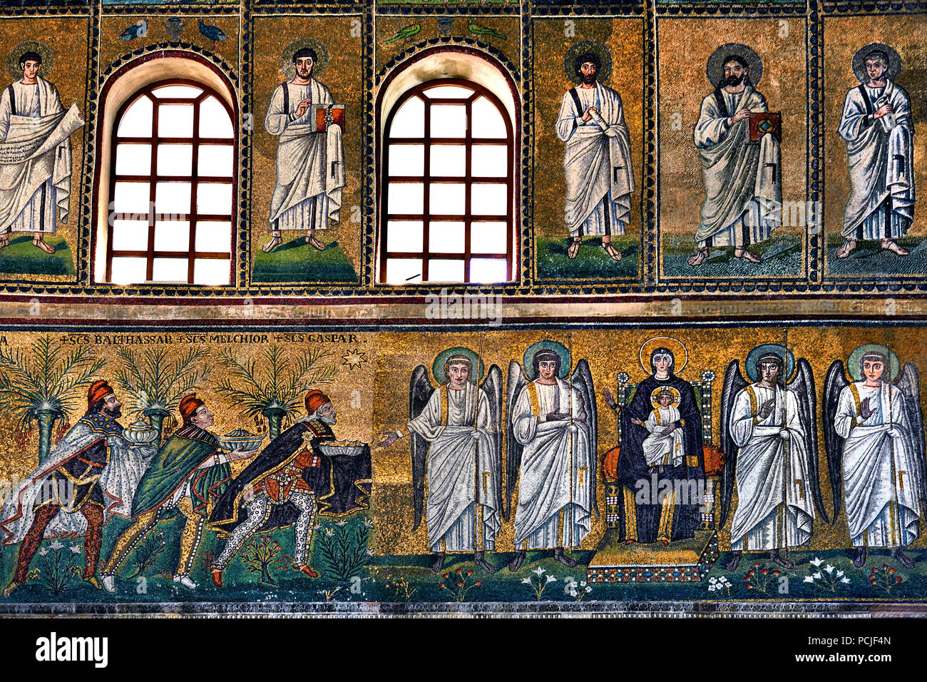 Basilica di Sant Apollinare Nuovo 6-7th century Byzantine mosaic  Ravenna ( late Roman and Byzantine architecture,) Emilia-Romagna - Northern Italy. ( UNESCO World Heritage site ) Stock Photo