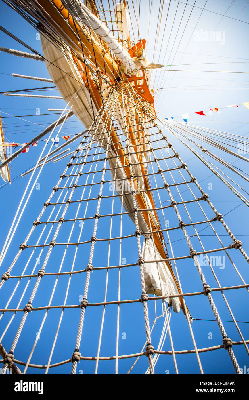 Old sailing ship mast. Old ship vessel Stock Photo Alamy
