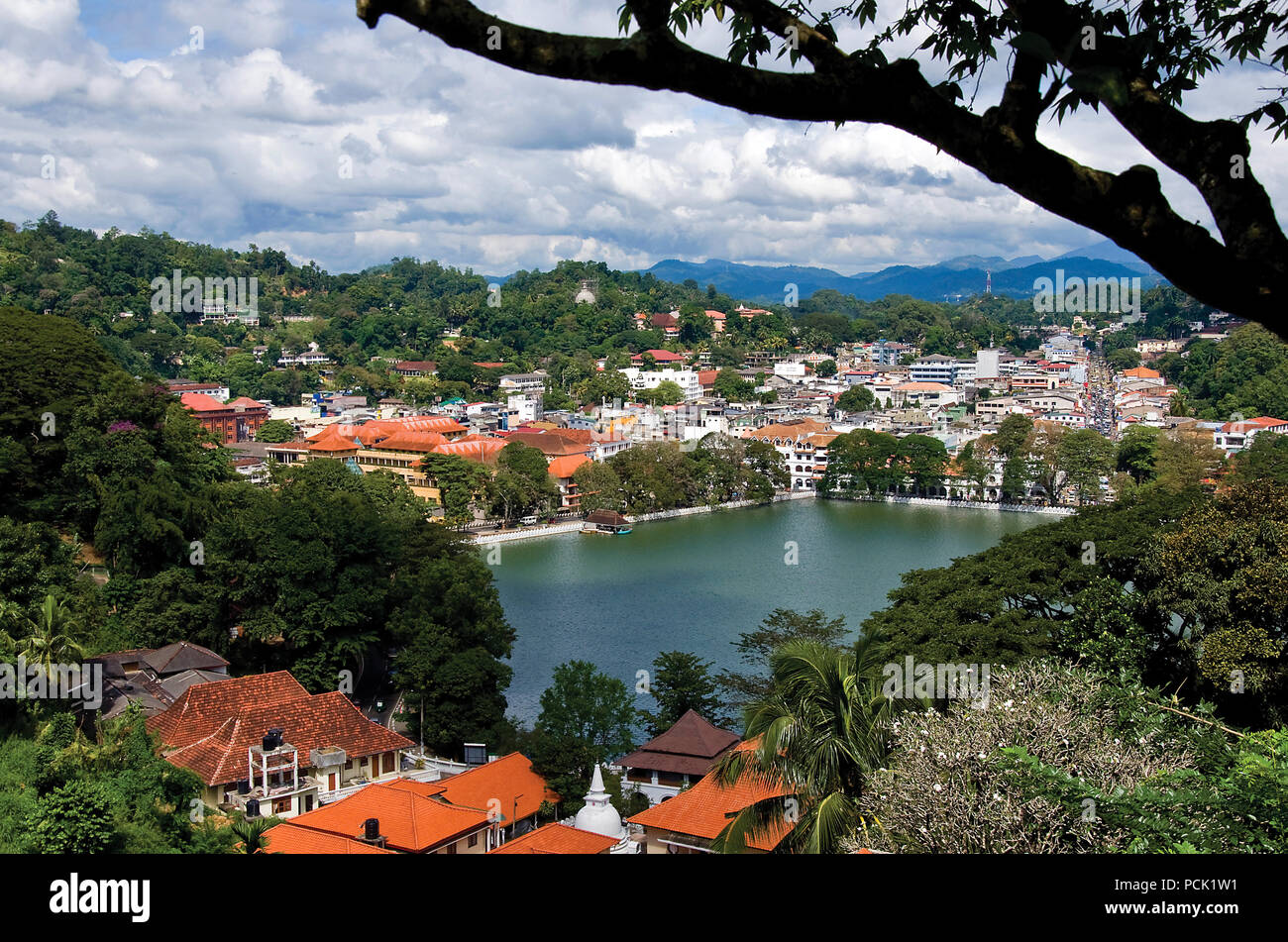 Kandy Lake and Temple of the Tooth, Sri Lanka Stock Photo