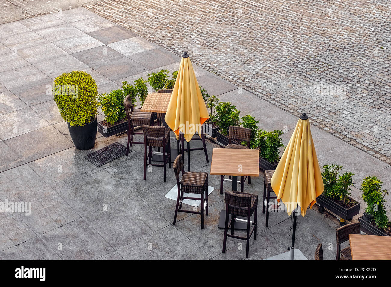 Empty table and chair Stock Photo - Alamy