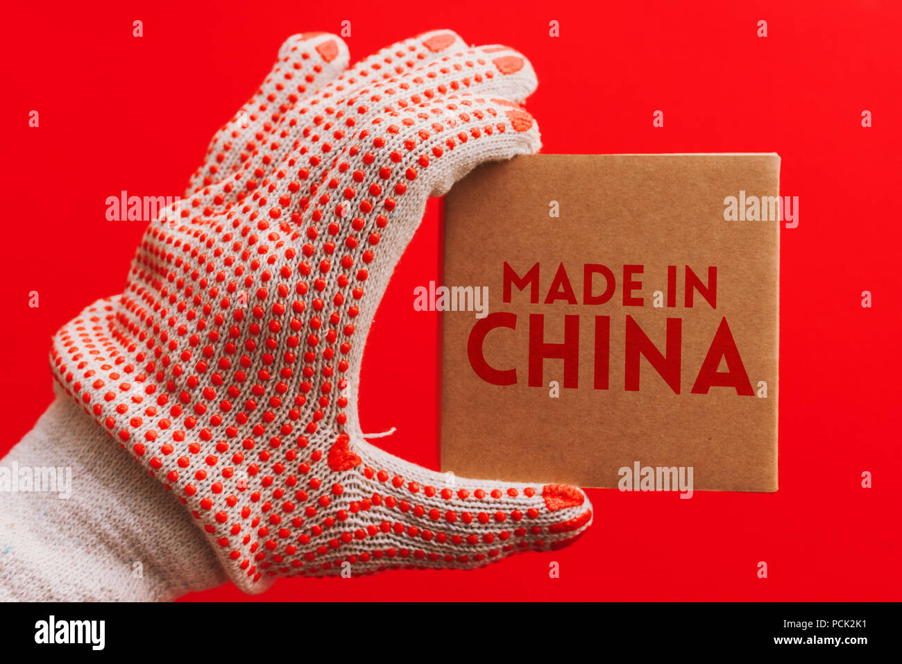 Топ 5 китайских. Маде ин Китай. Made in China товары. Стикер made in China. Сделано в Китае.