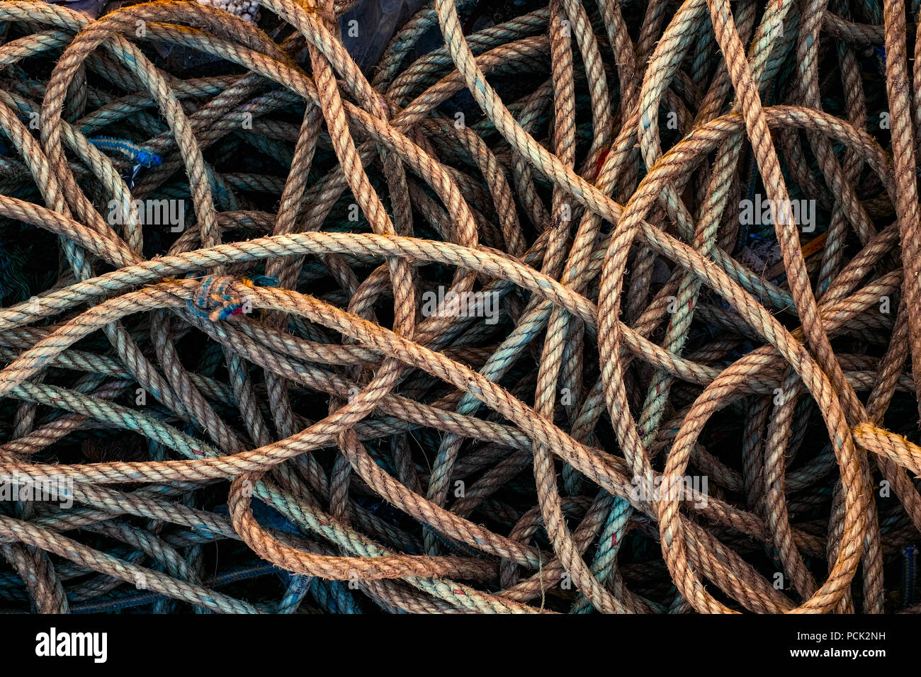 pile of rope Stock Photo - Alamy