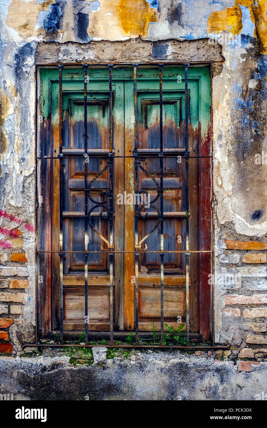 Window with bars in the old abandoned building Stock Photo - Alamy