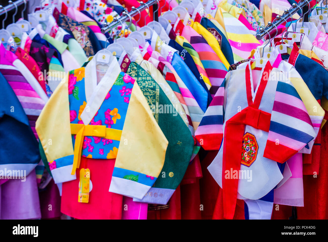Hanbok clothing in Seoul Korea Stock Photo Alamy