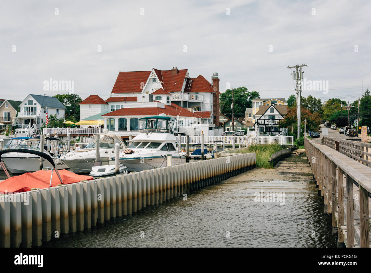 Marina and houses in Somers Point, New Jersey Stock Photo Alamy