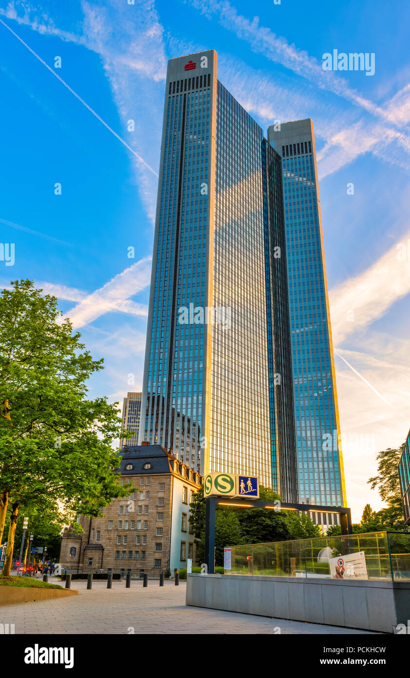 Skyscraper Trianon, Frankfurt am Main, Hesse, Germany Stock Photo
