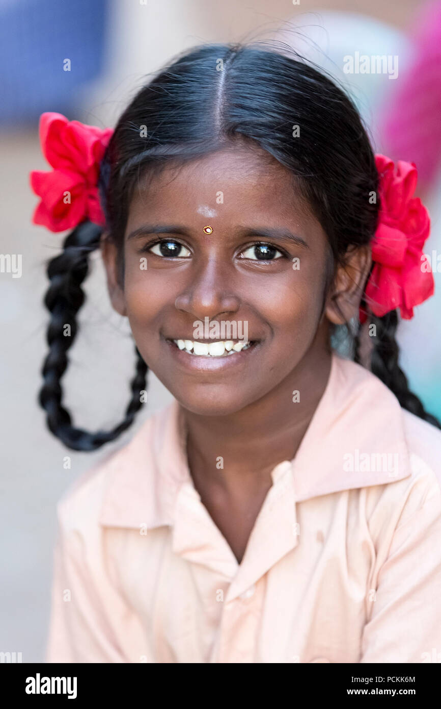 PONDICHERY, PUDUCHERRY, TAMIL NADU, INDIA - SEPTEMBER CIRCA, 2017. Portrait of unidentified Indian poor kid child girl is smiling outdoor in the stree Stock Photo - Alamy PONDICHERY, PUDUCHERRY, TAMIL NADU, INDIA - SEPTEMBER CIRCA, 2017. Portrait of unidentified Indian poor kid child girl is smiling outdoor in the stree Stock Photo - Alamy
