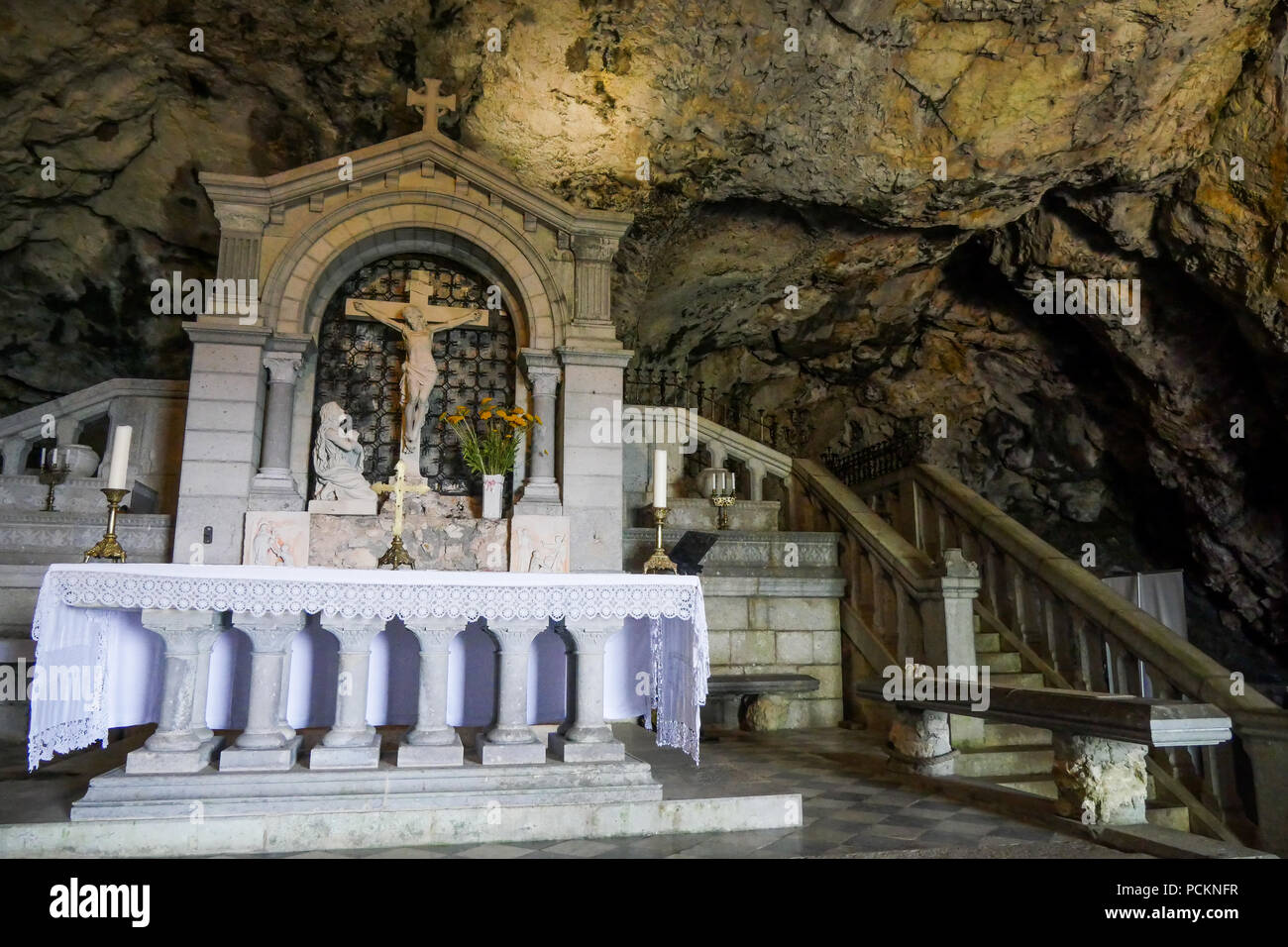 Maria magdalena cave hi-res stock photography and images - Alamy