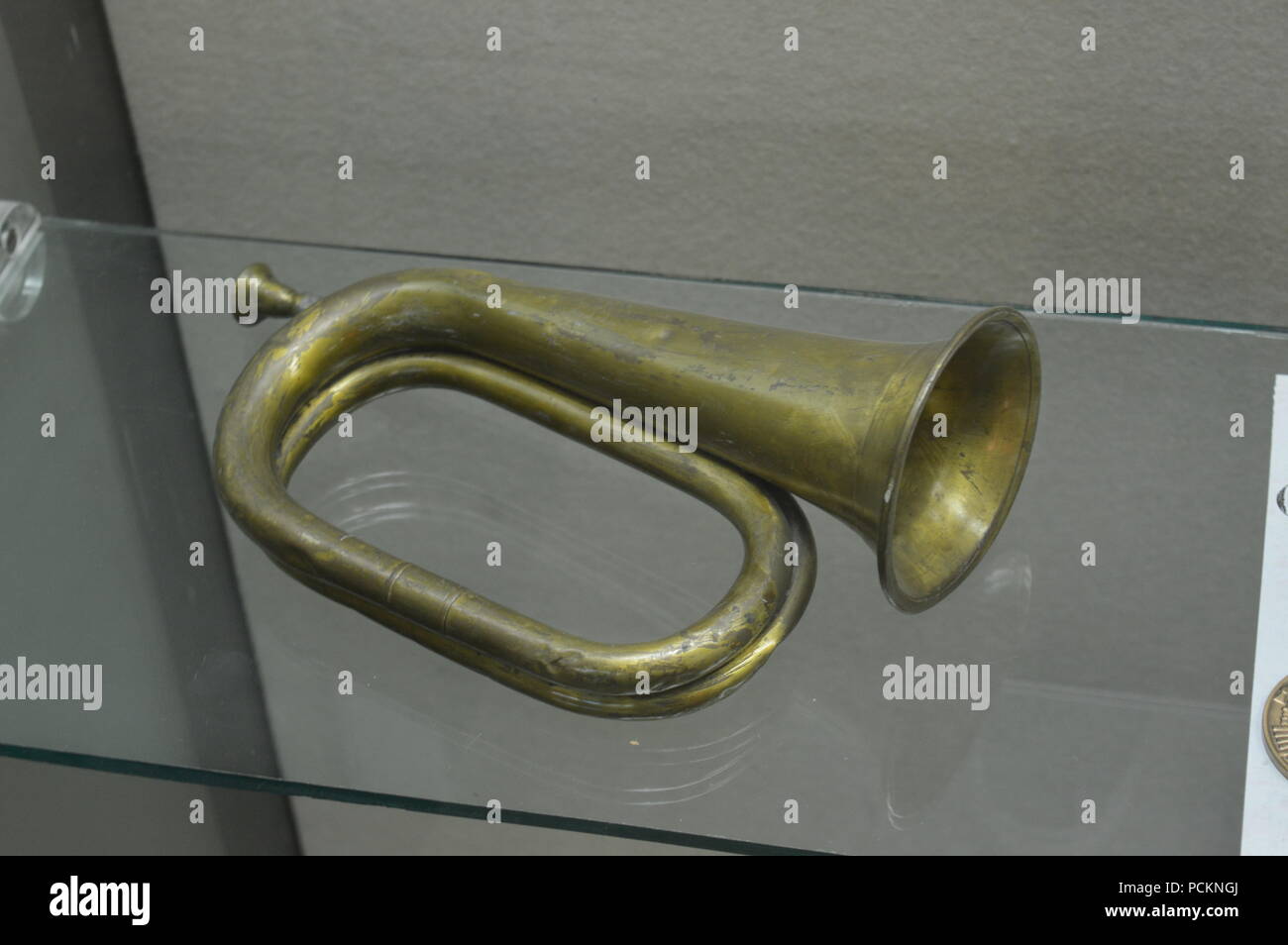 Old trumpet hi-res stock photography and images - Alamy