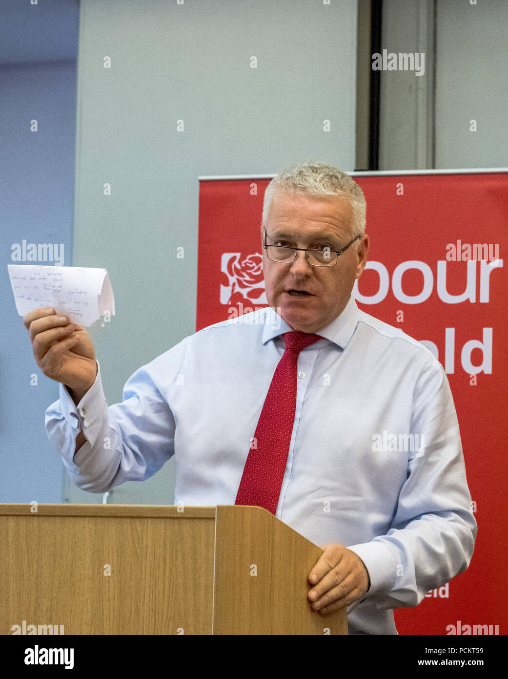 Labour Party's chair, Ian Lavery MP addressing a meeting of Labour party members Stock Photo