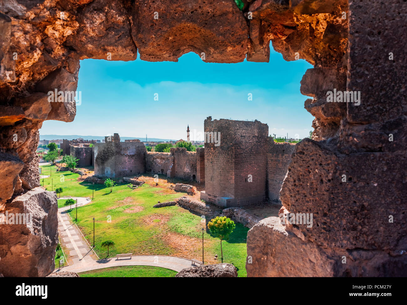 View of ancient walls of historical Diyarbakir's city walls in Sur region in central of Diyarbakir,Turkey. Stock Photo