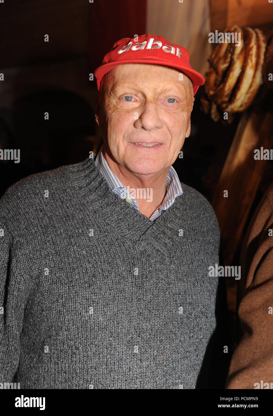 Austrian formula one legend  Niki Lauda attends the 21st traditional 'Weisswurst Party' (Bavarian veal sausage party) at the well-known 'Stanglwirt' inn in Going, near Kitzbuehel, Austria, 20 January 2012. The event takes usually place one day prior to the men's downhill competition of the Hahnenkamm race, the alpine downhill ski race. Photo: Felix Hoehager | usage worldwide Stock Photo